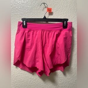 Lululemon find your pace shorts A52